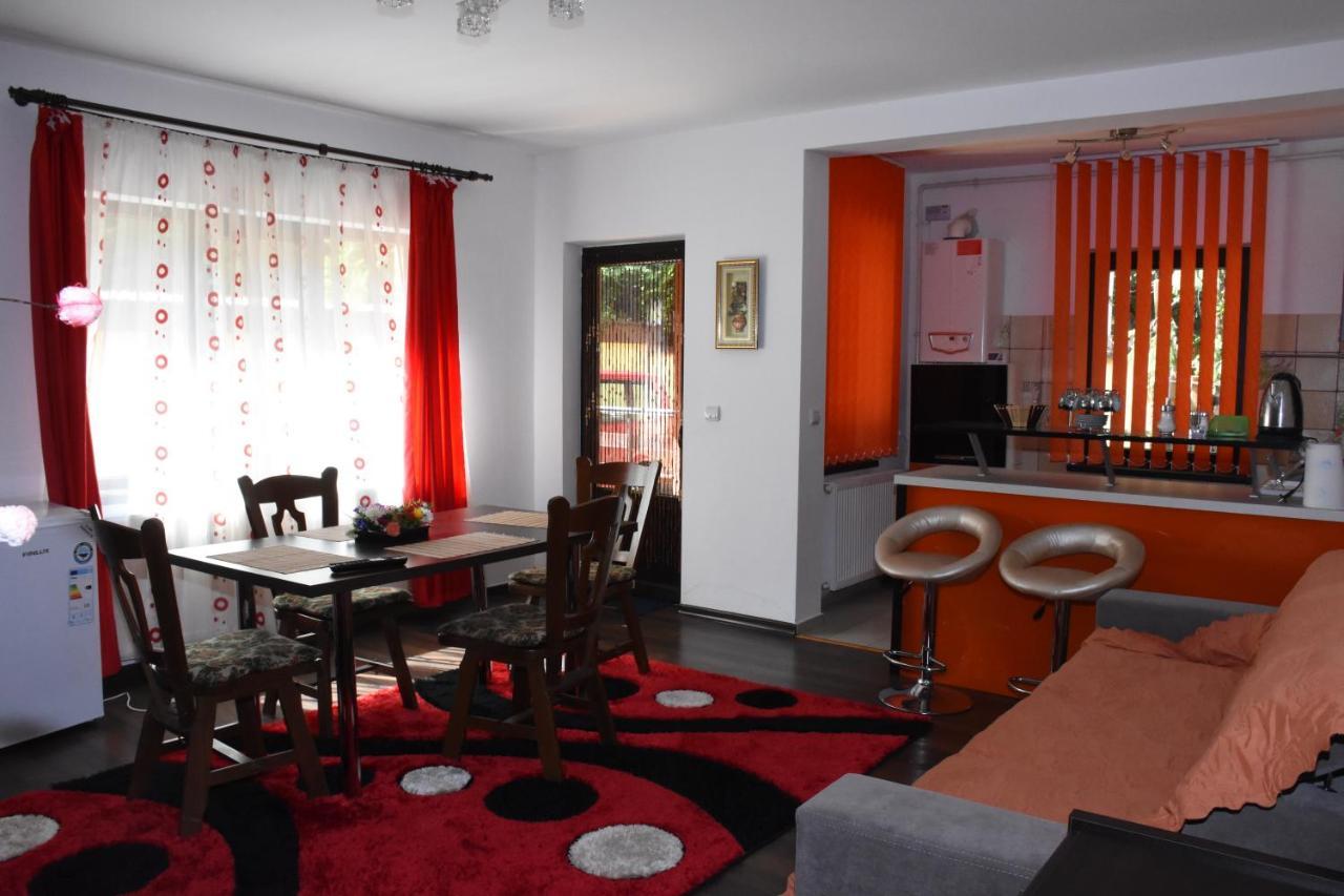 Hotel Apartament Eldya Comfort&Suites Predeal Exterior photo